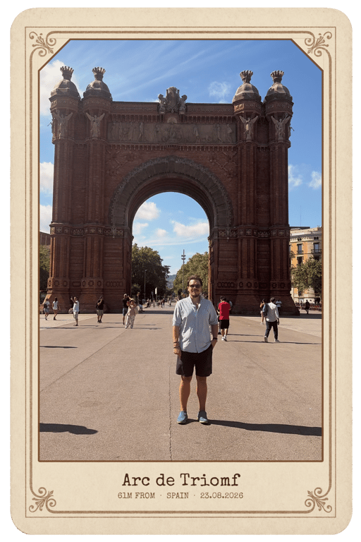 A postcard from Arc de Triomf